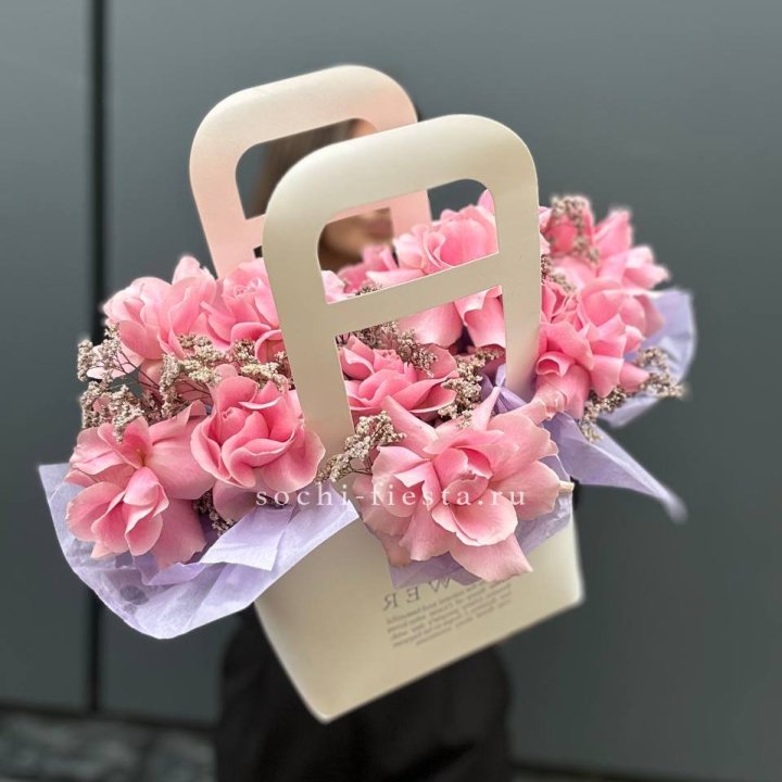 Сумочка розовых роз "Плинки" в Волгограде