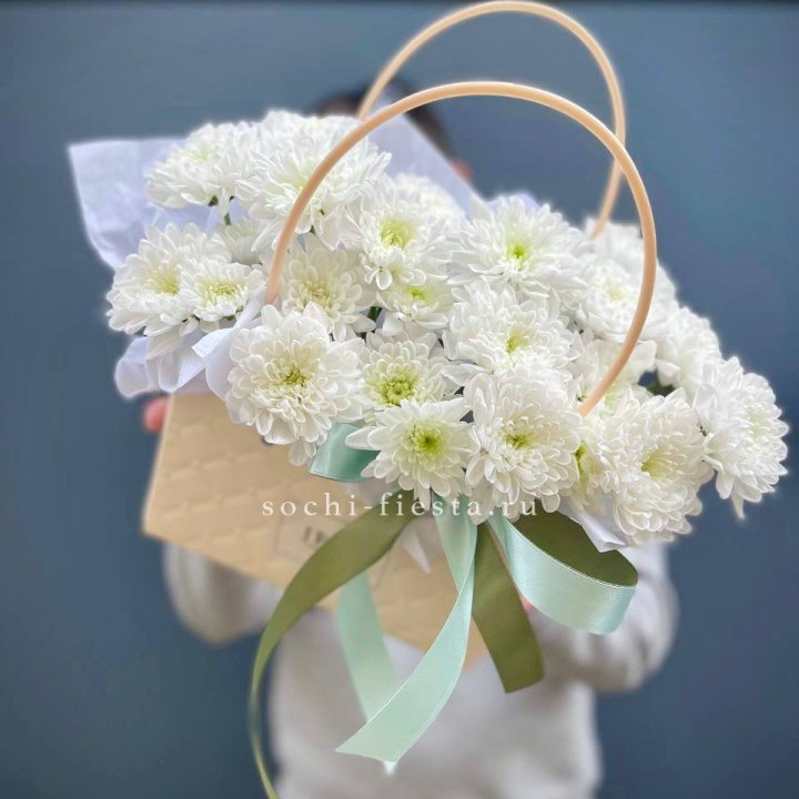 Сумочка с хризантемами в Волгограде
