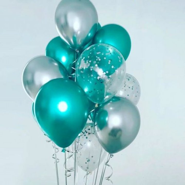 Фонтан шаров "Изумрудный" в Волгограде