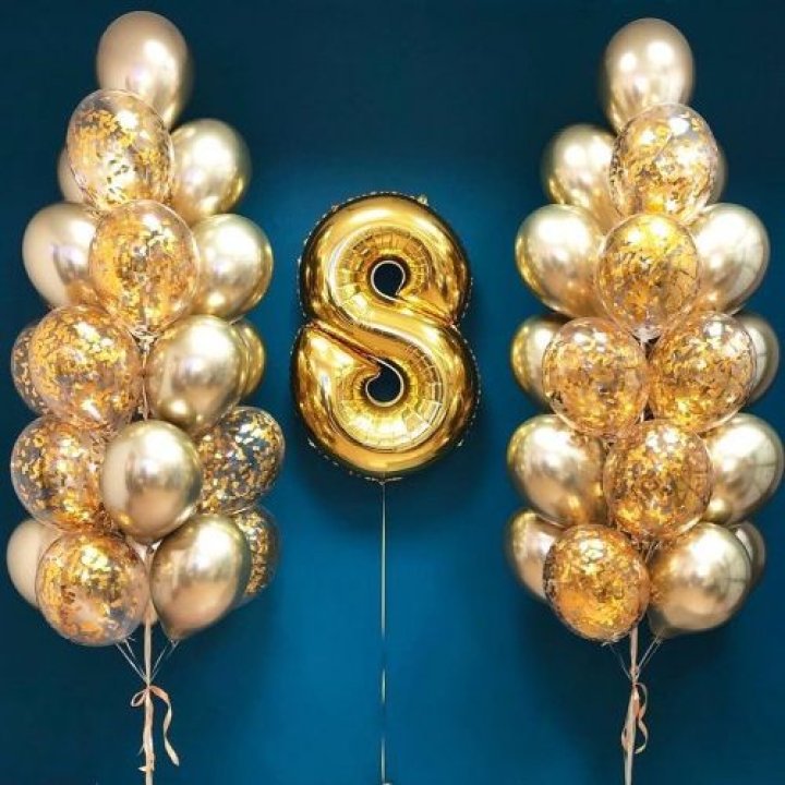 Цифра с фонтанами шаров  в Волгограде