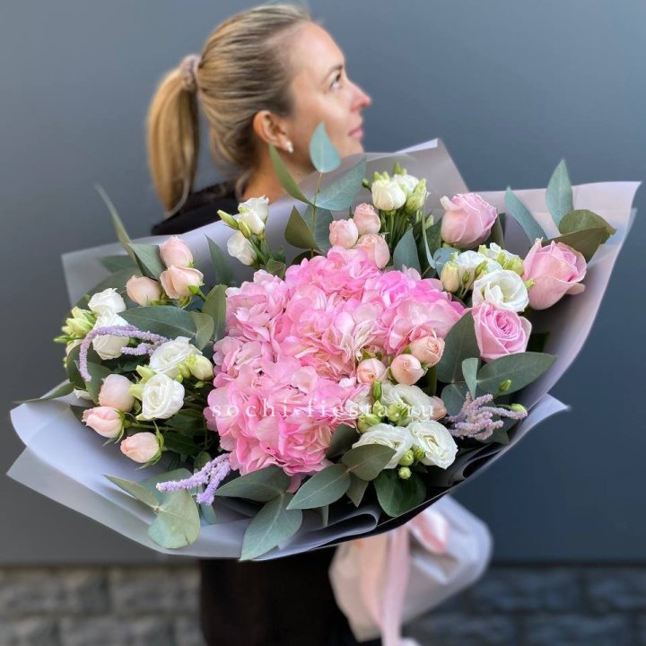 Дизайнерский букет "Кристал" в Волгограде