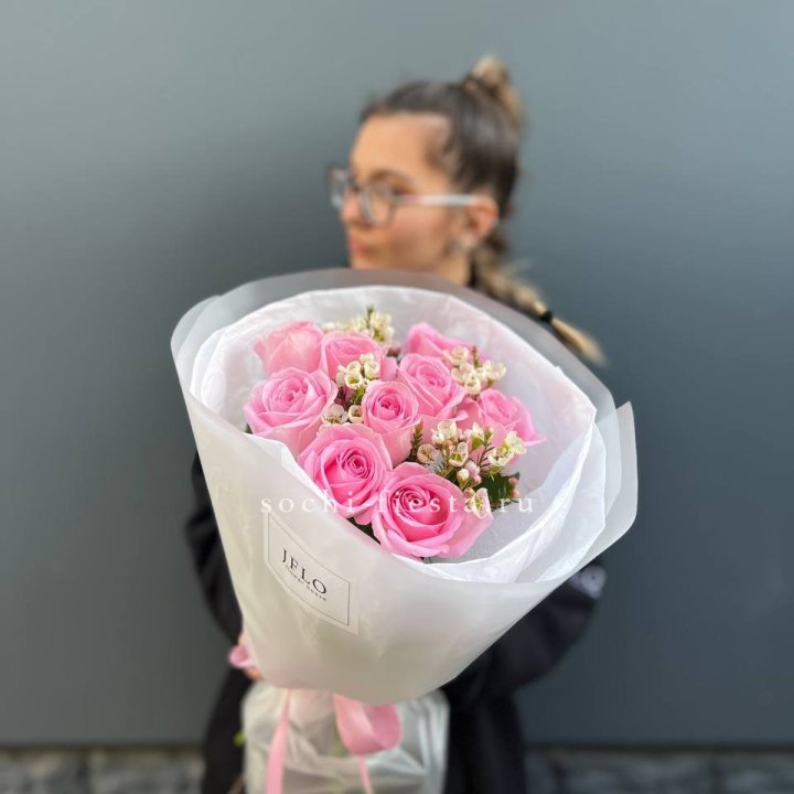 Букет розовых роз  в Волгограде
