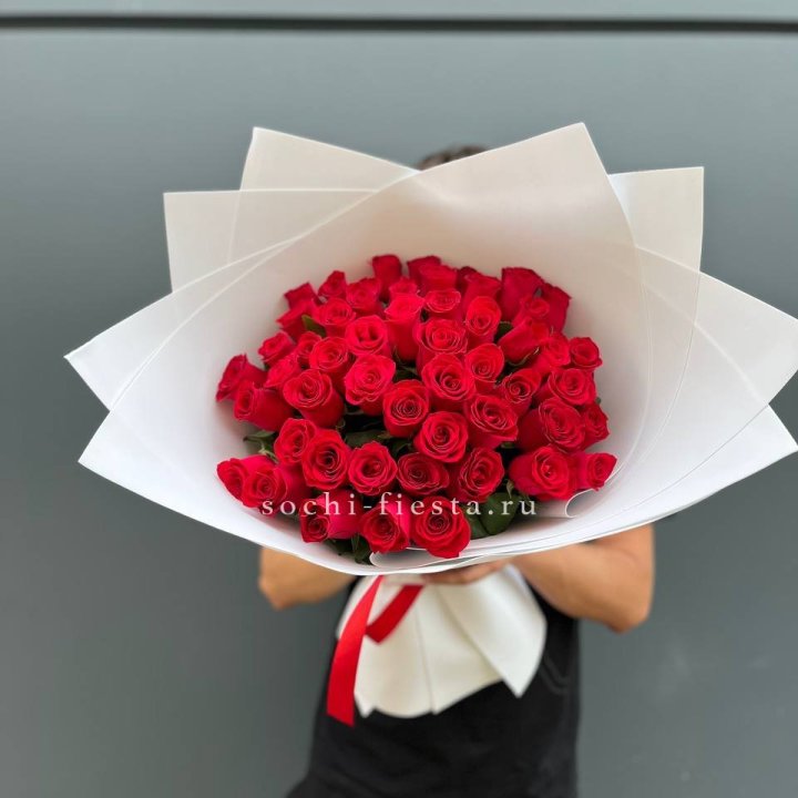 51  красная роза в Волгограде