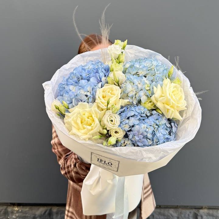 Букет "Глубина глаз" в Волгограде