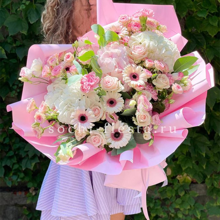 Сборный букет №3 в Волгограде