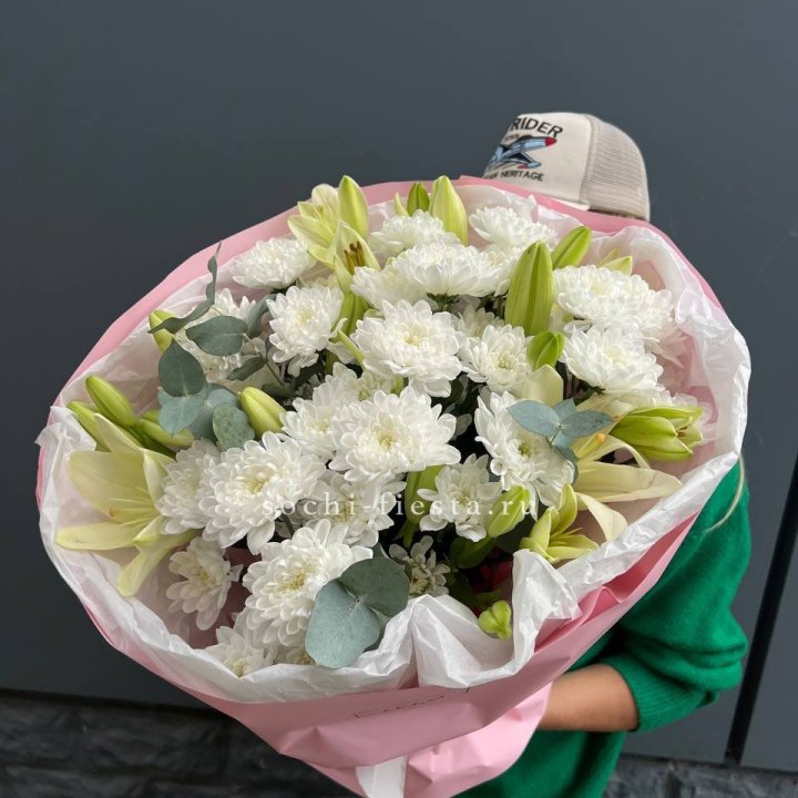  Букет  хризантемы и лилии в Волгограде