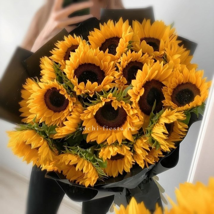 Букет подсолнухов "Гига" в Волгограде