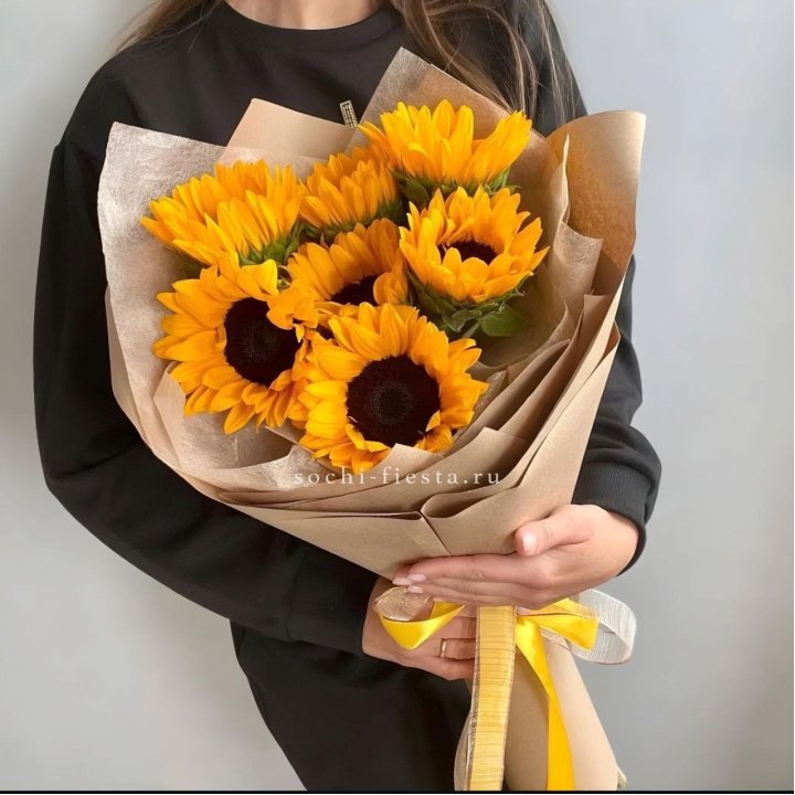 Букет из подсолнухов в Волгограде