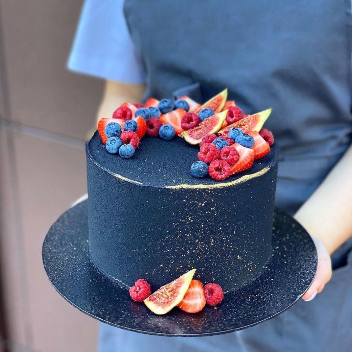 Торт "Черный лебедь" в Волгограде