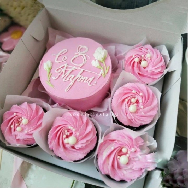 Капкейки и бенто-торт "8 марта!" в Волгограде