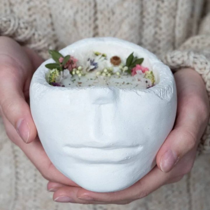 Дизайнерская свеча  в Волгограде