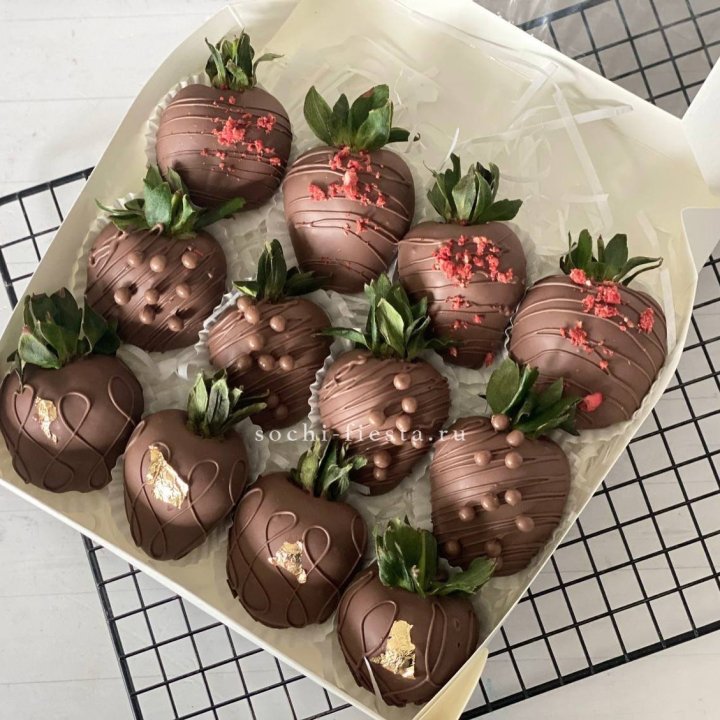 Клубника в шоколаде 12 ягод в Волгограде