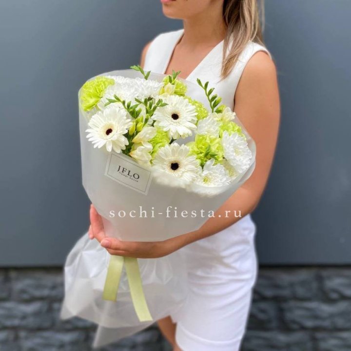 Букет "Джиржи фловерс" в Волгограде