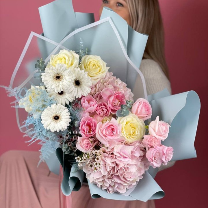 Дизайнерский букет "Адель" в Волгограде