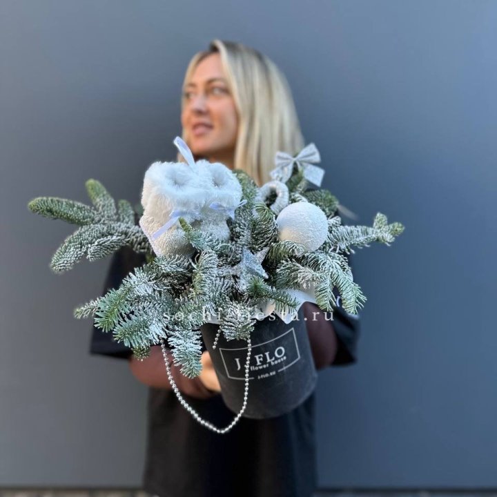 Новогодний бокс "Ботс вайт" в Волгограде