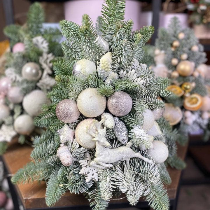 Ёлочка "Хепи крисмас" в Волгограде