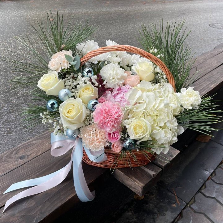 Новогодняя корзина  в Волгограде