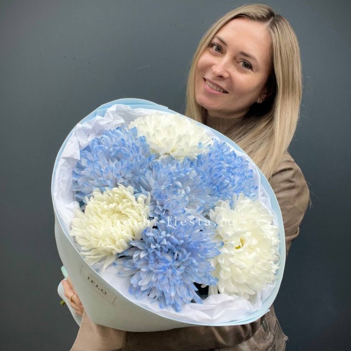 Букет из 7 хризантем  в Волгограде