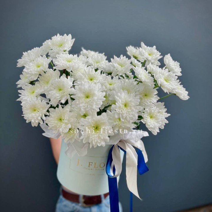 Коробка с хризантемами №3 в Волгограде