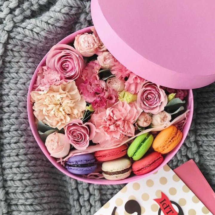 Цветочный бокс пинк в Волгограде