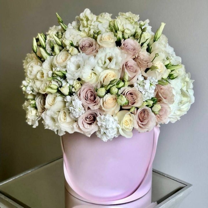 Цветочный бокс "Бриджит" в Волгограде