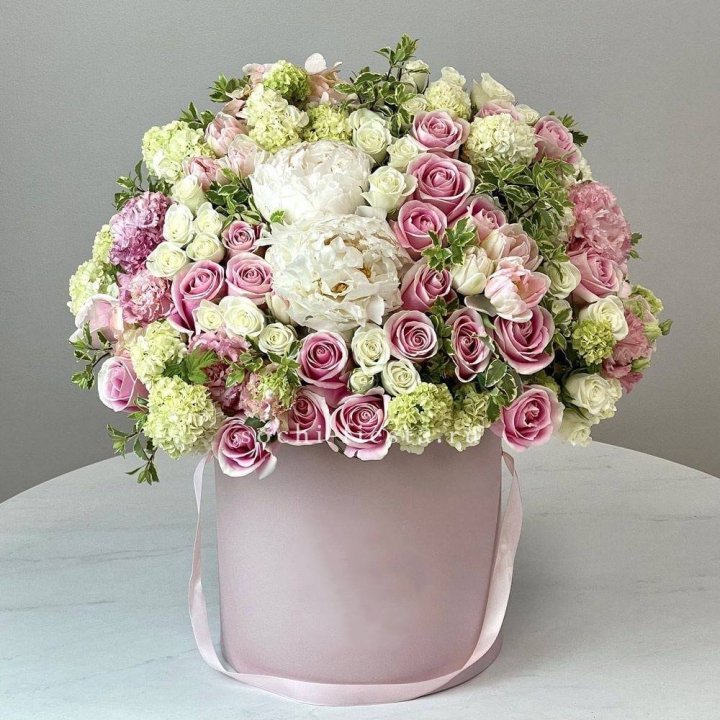 Цветочный бокс "Фантастик" в Волгограде