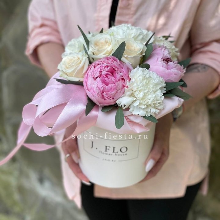 Цветочный бокс мини №2 в Волгограде