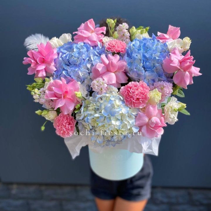 Коробка с цветами "Лемия" в Волгограде