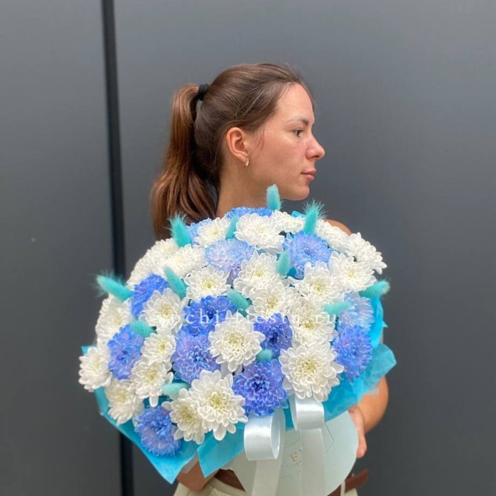  Коробочка  хризантем и лагуруса в Волгограде