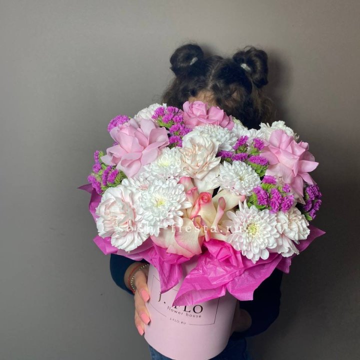  Бокс "Нежная яркость" в Волгограде