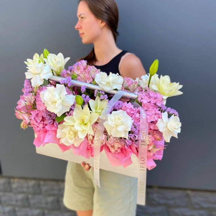 Большой бокс розовый в Волгограде