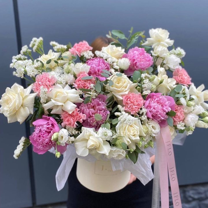 Дизайнерский бокс "Амор этерна" в Волгограде