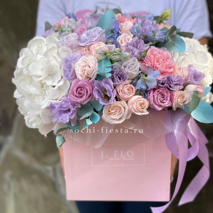 Цветочный бокс макси каб в Волгограде