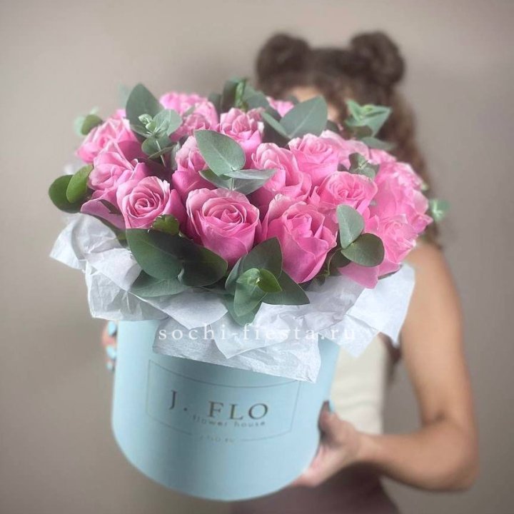 Бокс 27 роз в Волгограде