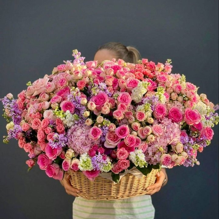 Цветочная корзина гигант №5 в Волгограде