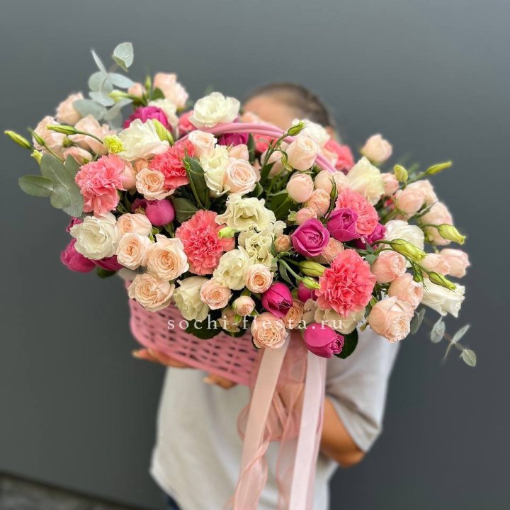 Цветочная корзина "Флоренция" в Волгограде