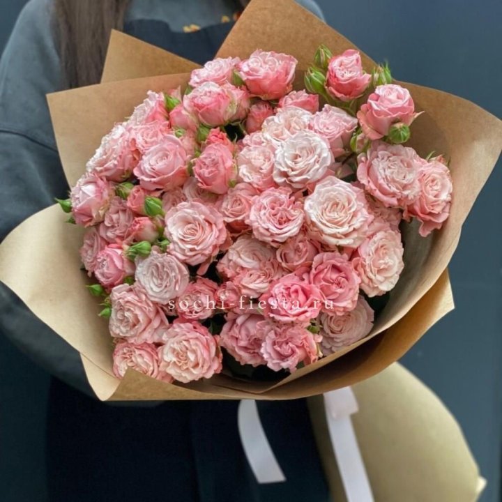 Пионовидные розы Bombastic №2 в Волгограде