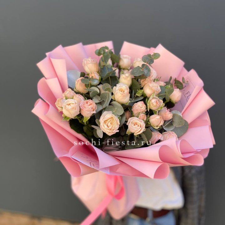 Букет пионовидных роз Cute Love в Волгограде