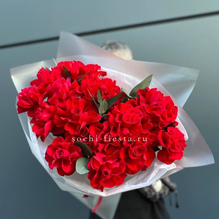 21 Красная французская роза в Волгограде