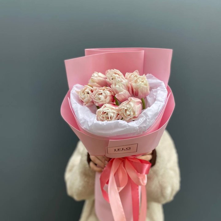 9 нежных тюльпанов в Волгограде