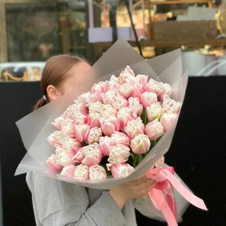 51 нежный тюльпан в Волгограде
