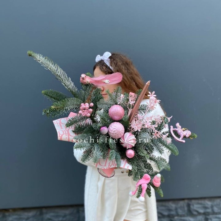 Композиция бокал розовый в Волгограде