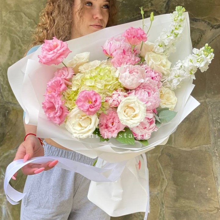Букет с пионами №3 в Волгограде