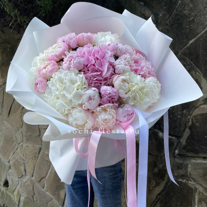 Букет "Пионы и Гортензии" в Волгограде