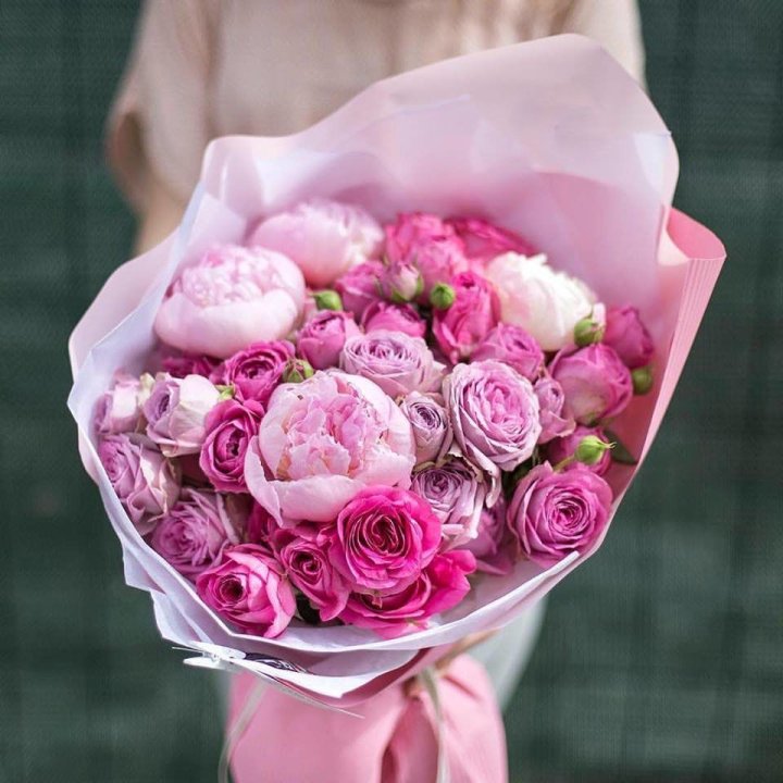 Букет с пионами "Леси" в Волгограде