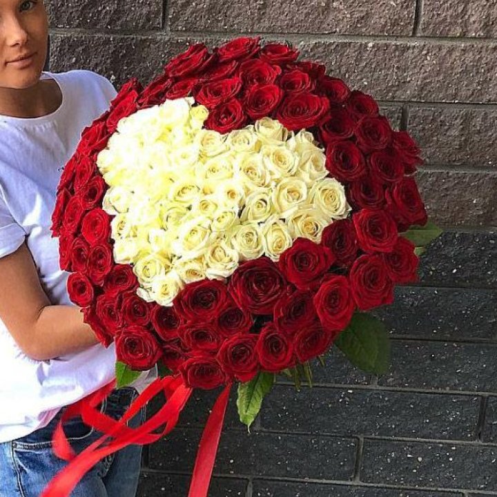 101 роза "Сердце" в Волгограде