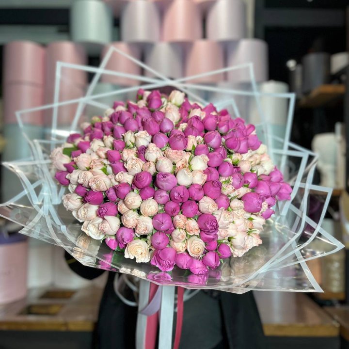 101 кустовая пионовидная роза в Волгограде