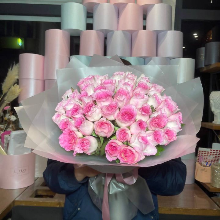  51 розовых роз в Волгограде