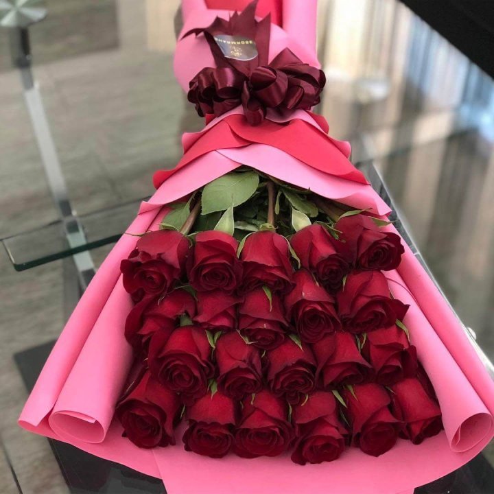 21 красная роза "Элеганс" в Волгограде