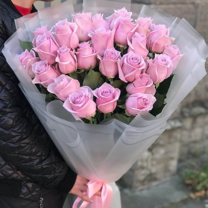 25 высоких розовых роз в Волгограде